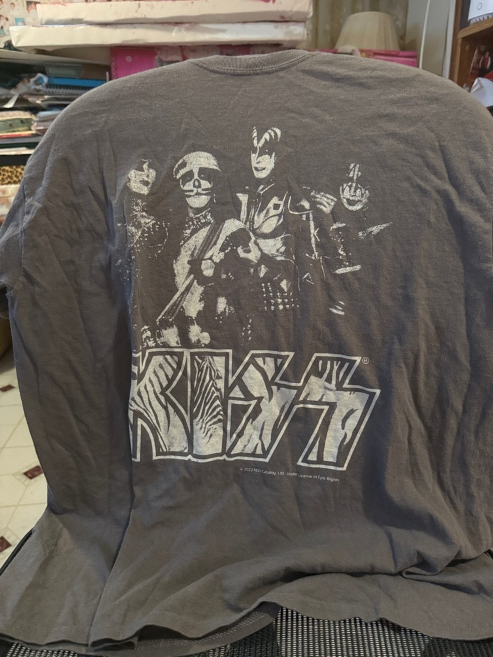 KISS Long-Sleeve Graphic Tee - Charcoal